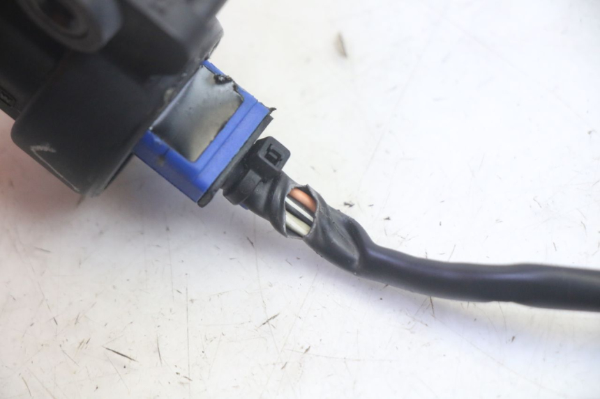 photo de SENSOR INCLINACION PIAGGIO MP3 500 (2016 - 2018) - Otra perspectiva