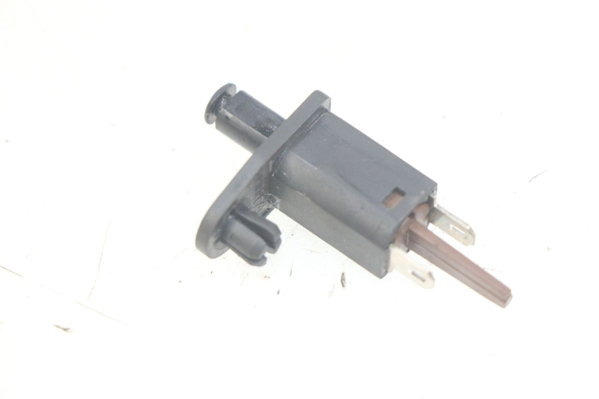photo de SENSOR DE APERTURA DEL ASIENTO PIAGGIO X8 125 (2004 - 2007)