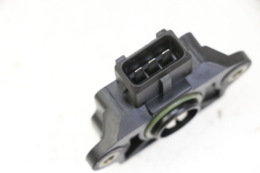 photo de ABERTURA GAS BMW C1 125 (2000 - 2003)