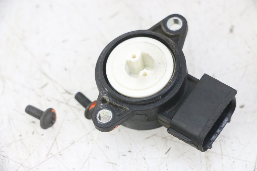 photo de SENSOR TPS YAMAHA XMAX X-MAX 125 (2006 - 2009)