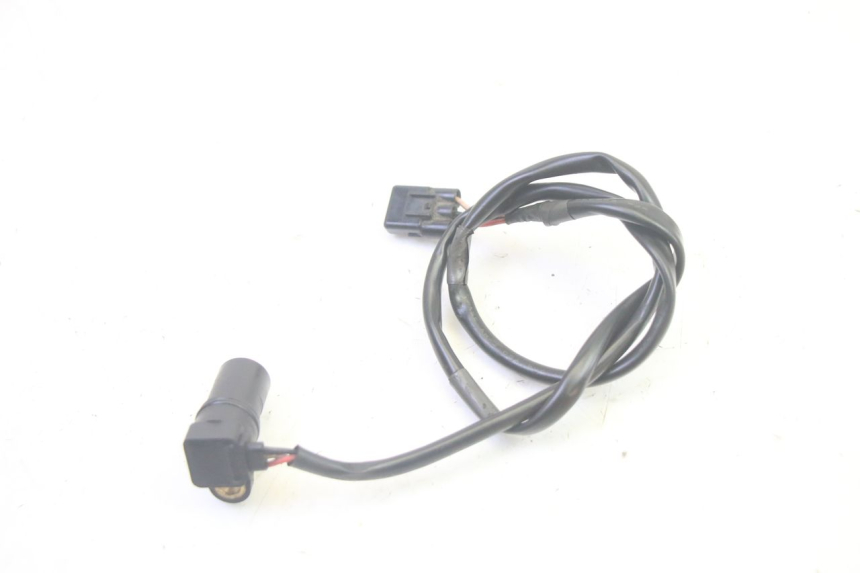 photo de SENSOR VELOCIDAD SUZUKI BURGMAN EXECUTIVE ABS 650 (2006 - 2012) - Primer plano técnico