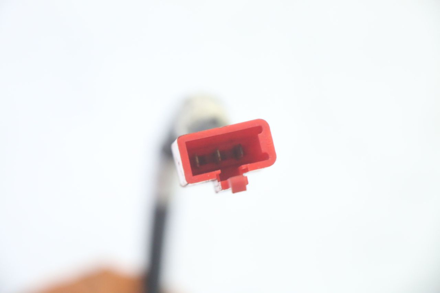 photo de SENSOR VELOCIDAD SYM GTS EVO 125 (2009 - 2013) - Otra perspectiva