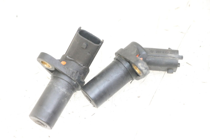 photo de SENSOR VELOCIDAD PIAGGIO IE MP3 YOURBAN 300 (2011 - 2016)