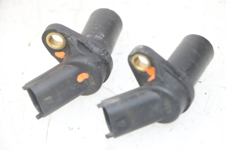 photo de SENSOR VELOCIDAD PIAGGIO IE MP3 YOURBAN 300 (2011 - 2016)