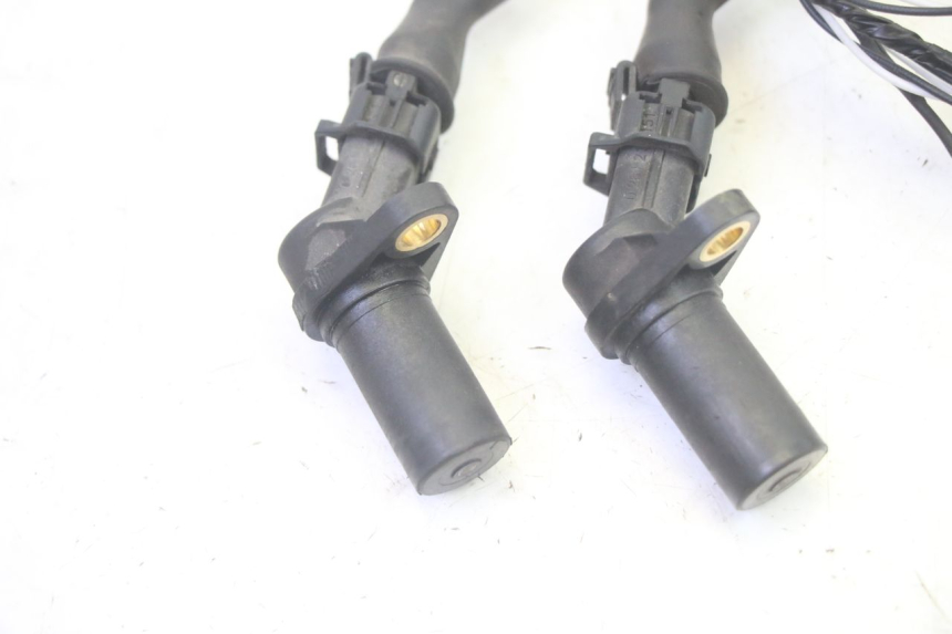 photo de SENSOR VELOCIDAD PIAGGIO MP3 500 (2016 - 2018) - Zoom estado de uso