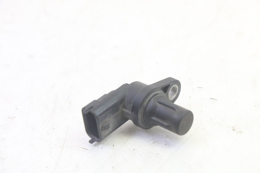 photo de SENSOR VELOCIDAD PIAGGIO XEVO - X EVO 125 (2007 - 2017) - Otra perspectiva