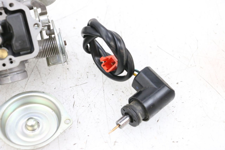 photo de CARBURADOR KYMCO AGILITY 4T 50 (2018 - 2022) - Zoom sobre los componentes