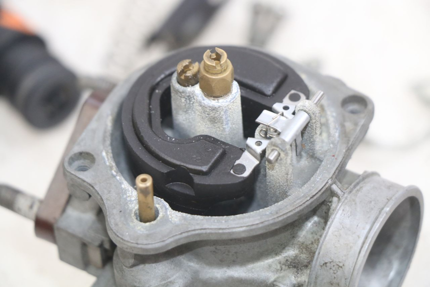 photo de CARBURADOR KYMCO AGILITY NAKED RENOUVO 2T 50 (2011 - 2018)