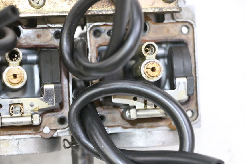 photo de CARBURADOR YAMAHA FJ 36Y 1100 (1984 - 1985)