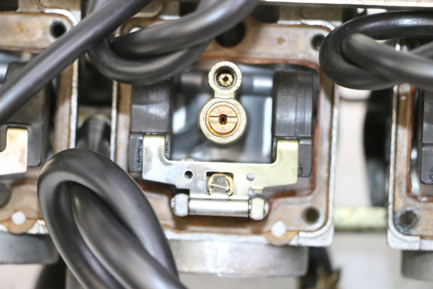 photo de CARBURADOR YAMAHA FJ 36Y 1100 (1984 - 1985)