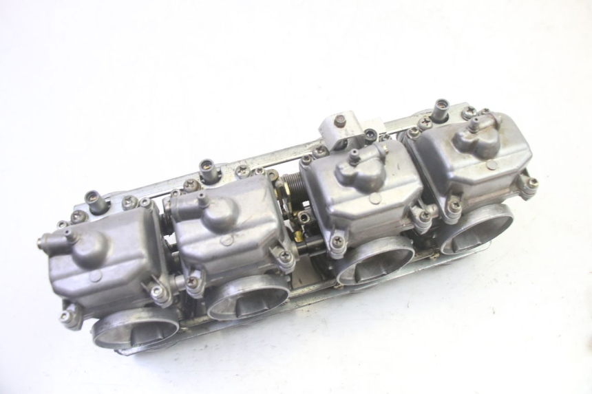 photo de CARBURADOR KAWASAKI GPZ RX 1000 (1986 - 1988) - Detalles de los puntos de fijación