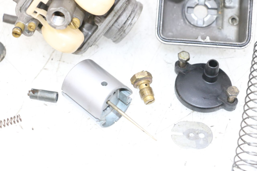 photo de CARBURADOR HONDA NSR R 125 (1994 - 2003) - Otra vista del artículo