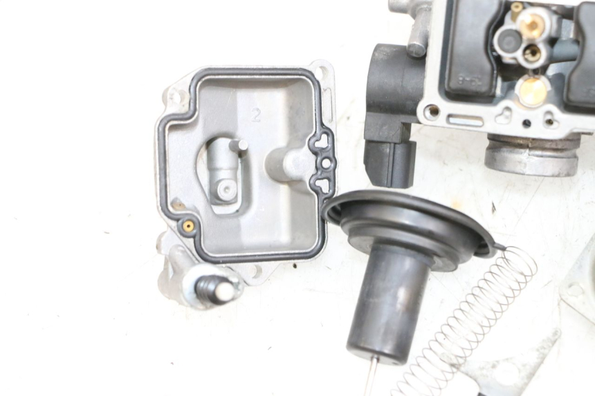 photo de CARBURADOR JM MOTORS OLDIES GT 4T 50 (2018 - 2025) - Primer plano de alta resolución