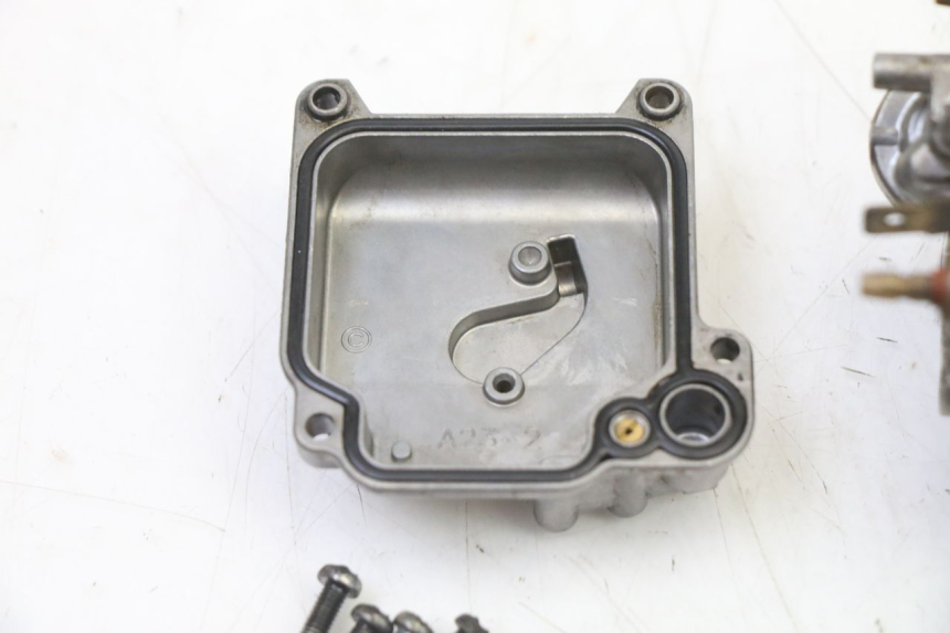 photo de CARBURADOR PEUGEOT VIVACITY NEW 4T 50 (2008 - 2017)