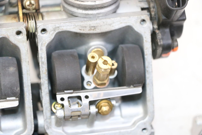 photo de CARBURADOR YAMAHA XJN DIVERSION 600 (2000 - 2003)
