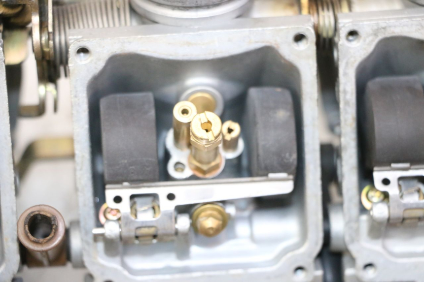 photo de CARBURADOR YAMAHA XJN DIVERSION 600 (2000 - 2003)