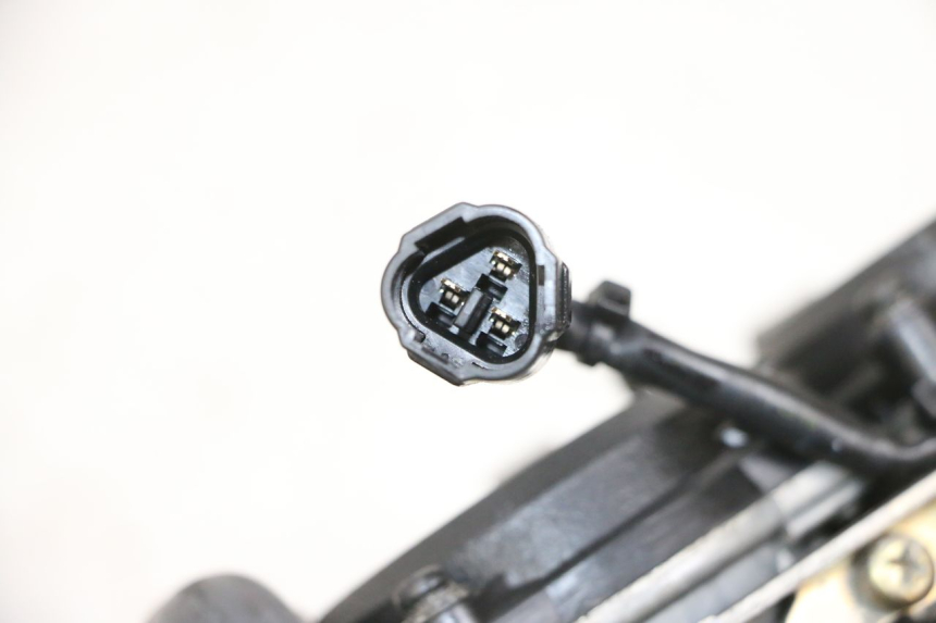 photo de CARBURADOR KAWASAKI ZR 7 750 (1999 - 2001) - Inspección visual detallada