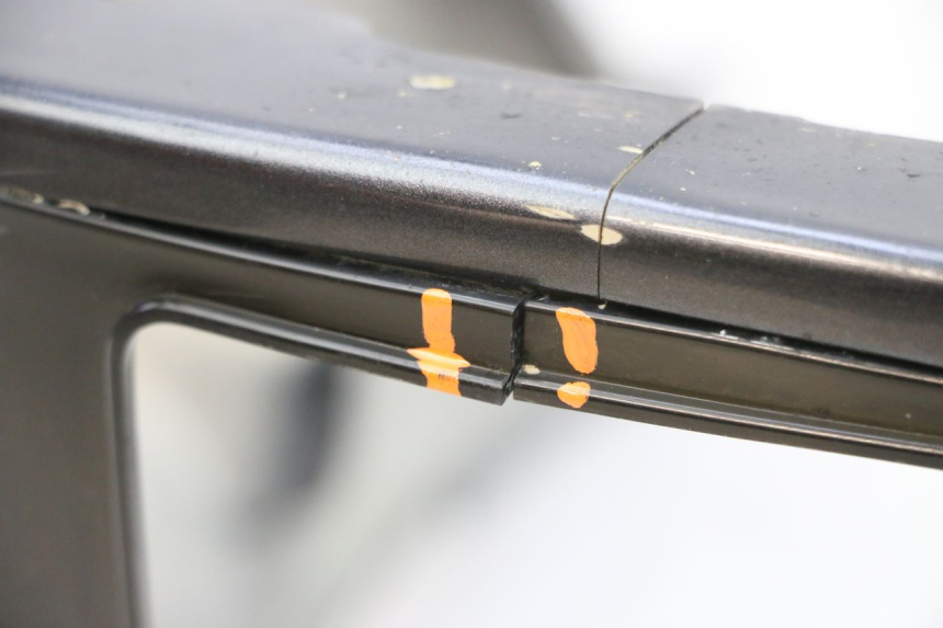 photo de CARENADO TRASERO KAWASAKI GPZ RX 1000 (1986 - 1988) - Otra vista del artículo