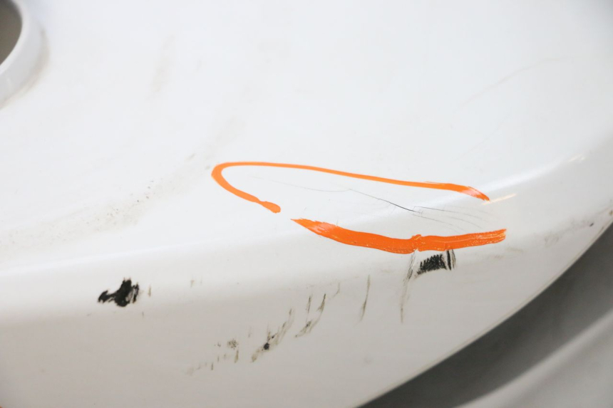 photo de CARENADO TRASERO SUZUKI GSXR GSX-R 1000 (2003 - 2004) - Zoom sobre los componentes