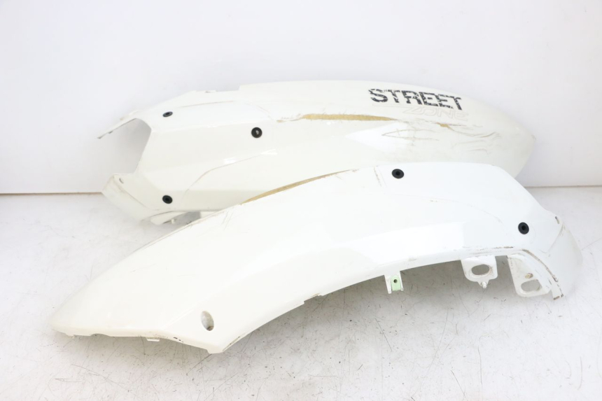 photo de CARENADO TRASERO PEUGEOT STREETZONE 2T 50 (2014 - 2019)