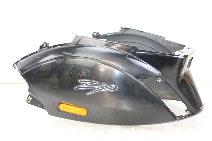photo de CARENADO TRASERO PIAGGIO ZIP 4T 50 (2018 - 2020)