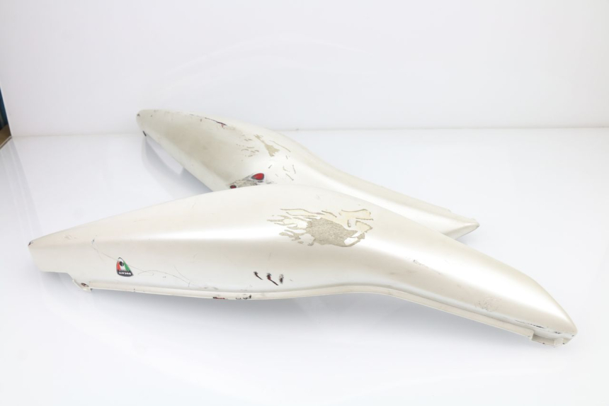 photo de CARENADO TRASERO DUCATI ST2 944 (1997 - 2003)