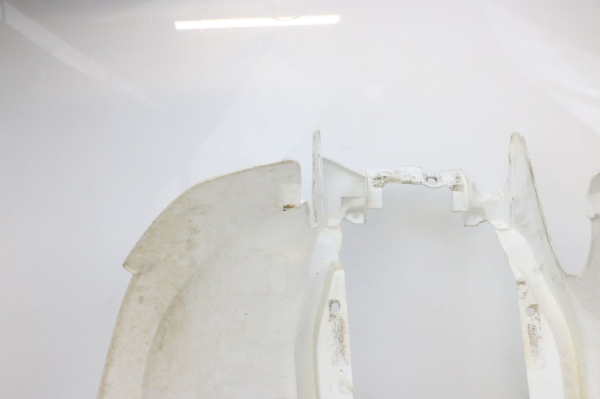 photo de CARENADO TRASERO YAMAHA YFM R RAPTOR 250 (2008 - 2014) - Primer plano técnico