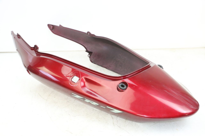 photo de CARENADO TRASERO KAWASAKI ZR 7 750 (1999 - 2001) - Zoom sobre los componentes