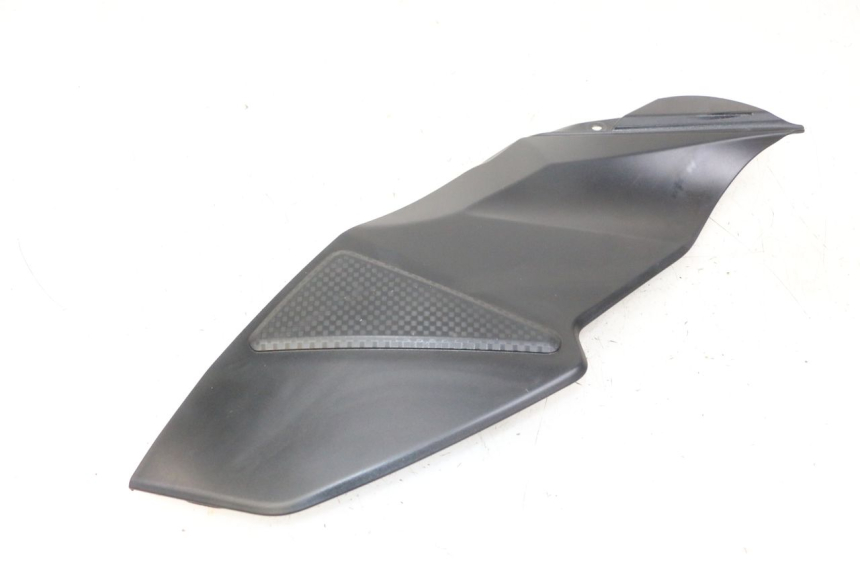 photo de CUBIERTA DE DEPÓSITO DERECHO SUZUKI GSR 750 (2011 - 2017)