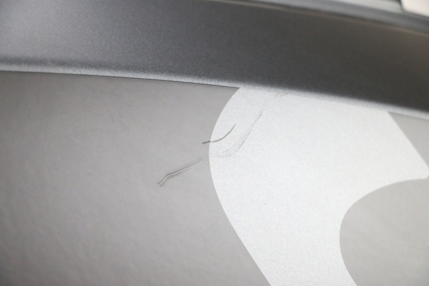 photo de TAPA DEPOSITO DERECHO BMW R GS 1250 (2021 - 2024) - Zoom sobre los componentes