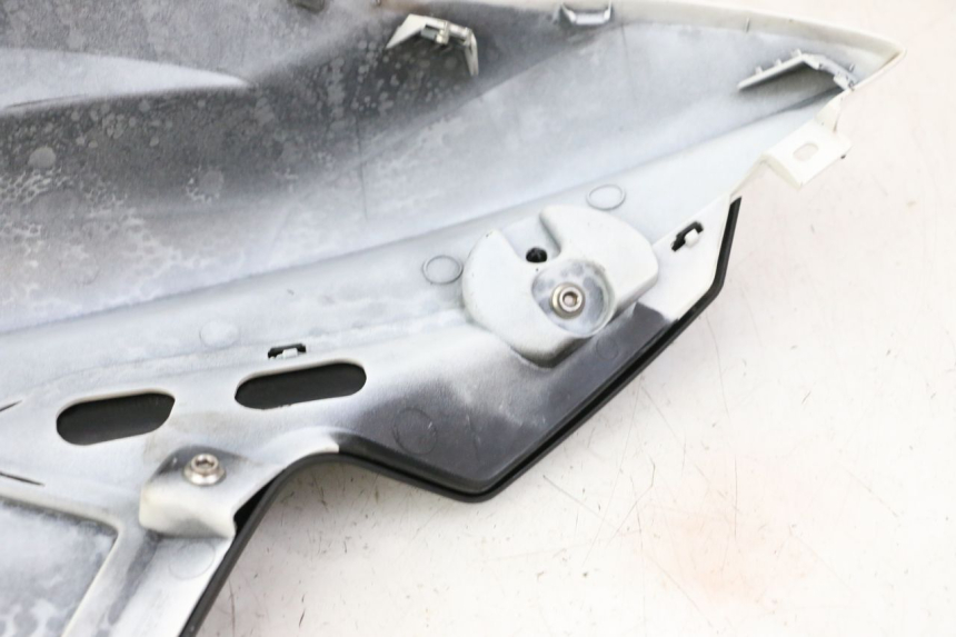 photo de TAPA DEPOSITO IZQUIERDO BMW G310 R 310 (2016 - 2020)