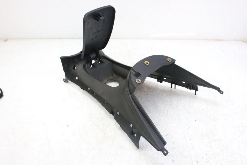 photo de CARENADO DE DEPÓSITO PIAGGIO MP3 RL 250 (2007 - 2010)