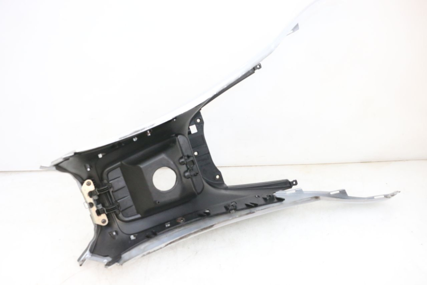 photo de CARENADO DE DEPÓSITO PIAGGIO MP3 RL 250 (2007 - 2010) - Vista general del producto