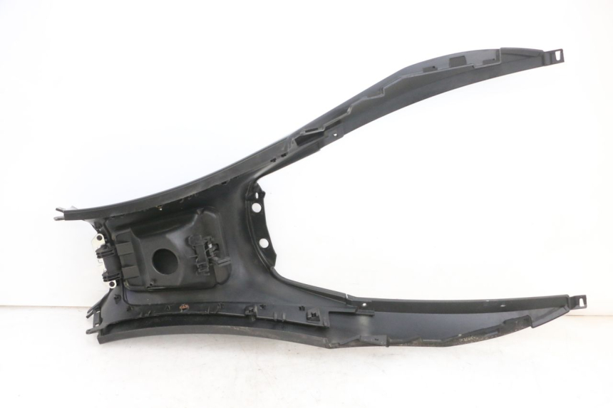 photo de TAPA DEPOSITO PIAGGIO MP3 500 (2016 - 2018) - Zoom calidad de ocasión