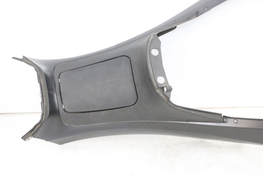 photo de TAPA DEPOSITO PIAGGIO MP3 500 (2016 - 2018) - Perfil de la pieza de repuesto