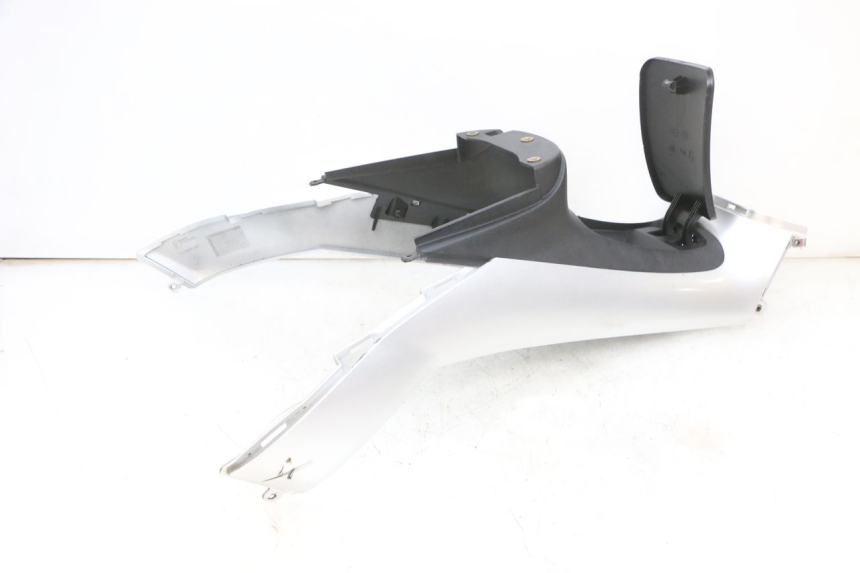 photo de CARENADO DE DEPÓSITO PIAGGIO MP3 RL 250 (2007 - 2010) - Otra vista del artículo