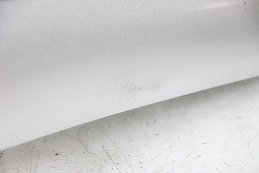 photo de CARENADO DE DEPÓSITO PIAGGIO MP3 RL 250 (2007 - 2010) - Recambio usado revisado