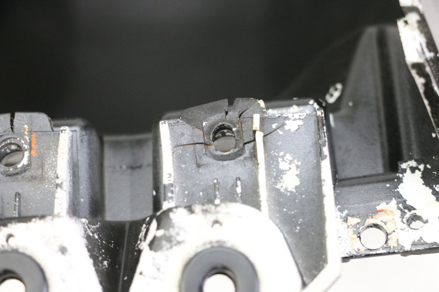 photo de TAPA DEPOSITO YAMAHA TZR 50 (2008 - 2016) - Otra perspectiva