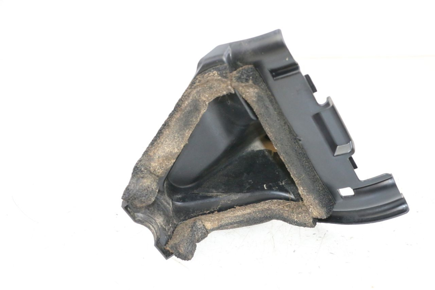 photo de TAPA DEPOSITO YAMAHA YFM R RAPTOR 250 (2008 - 2014) - Primer plano técnico