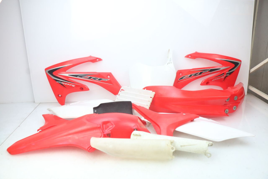 photo de CARROCERÍA CARENAJE COMPLETO HONDA CRF 250 (2013 - 2016)