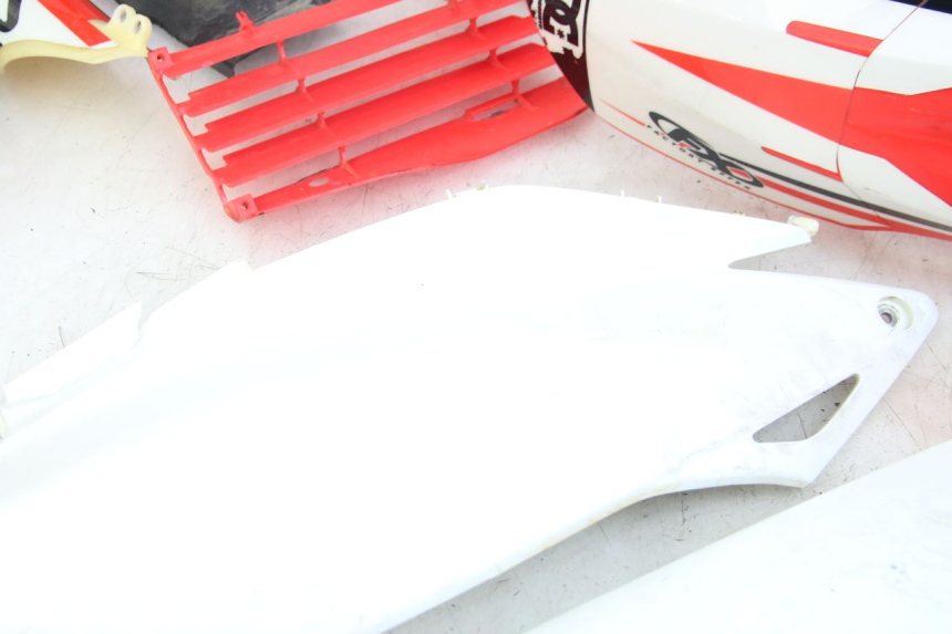 photo de CARROCERÍA CARENAJE COMPLETO HONDA CRF 250 (2010 - 2013)