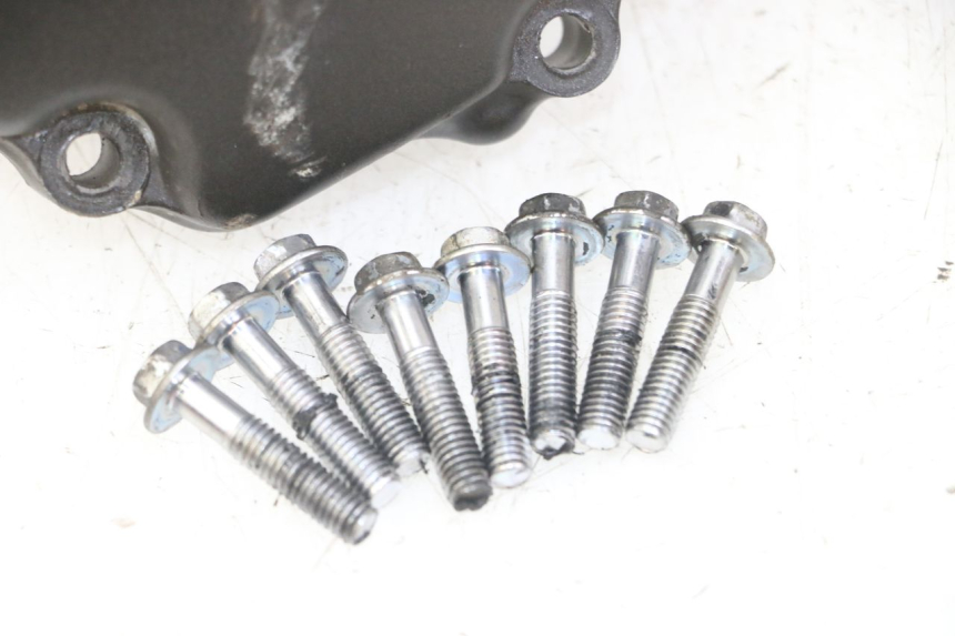 photo de TAPA ENCENDIDO HONDA CB R 1000 (2018 - 2023)
