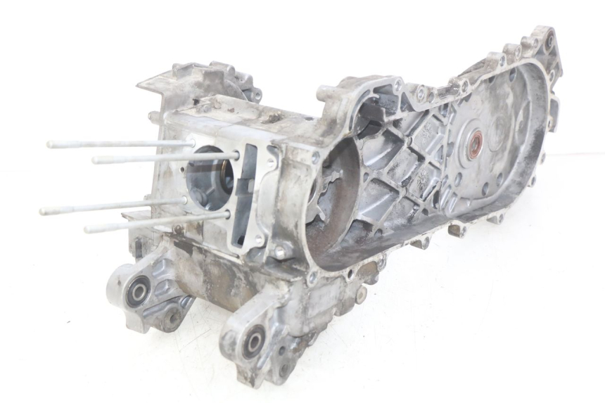 photo de CÁRTER DE MOTOR INFERIOR KYMCO AGILITY 16+ 4T 50 (2018 - 2023)