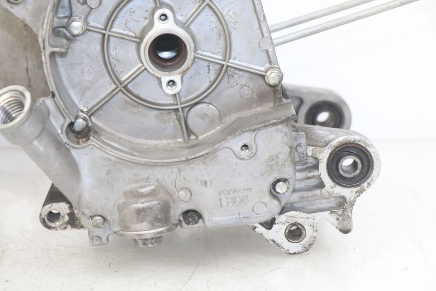 photo de CÁRTER DE MOTOR INFERIOR KYMCO AGILITY 16+ 4T 50 (2018 - 2023)