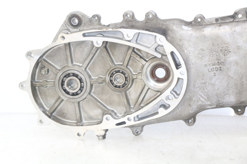 photo de CÁRTER DE MOTOR INFERIOR KYMCO AGILITY 16+ 4T 50 (2018 - 2023)