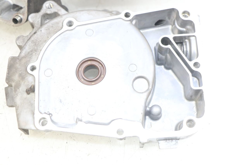photo de CÁRTER DE MOTOR INFERIOR KYMCO AGILITY 16+ 4T 50 (2018 - 2023)