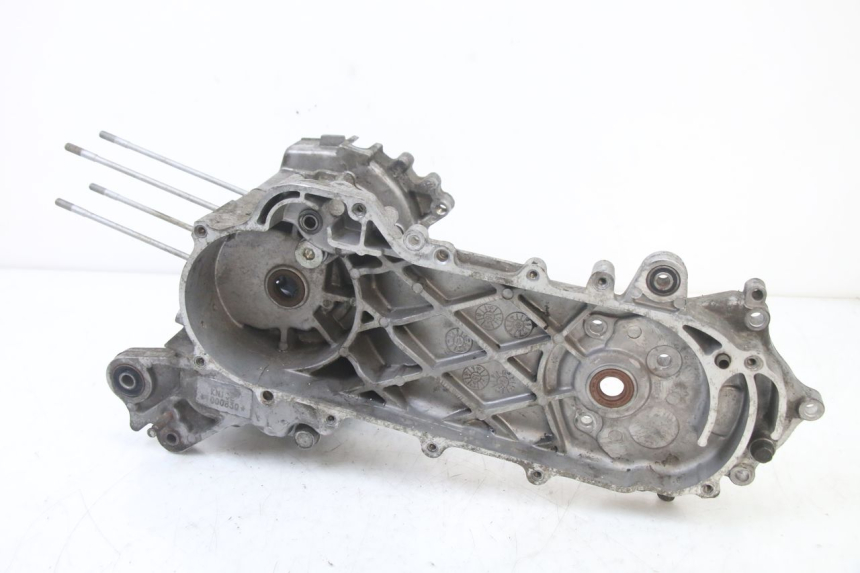 photo de CÁRTER DE MOTOR INFERIOR KYMCO AGILITY 4T 50 (2018 - 2022)