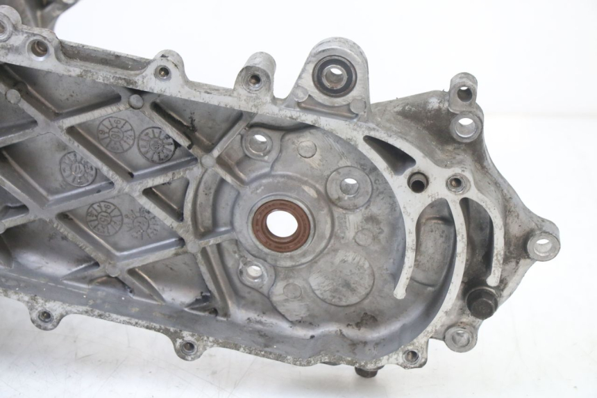 photo de CÁRTER DE MOTOR INFERIOR KYMCO AGILITY 4T 50 (2018 - 2022)