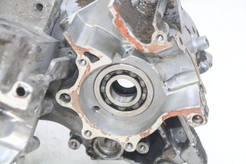 photo de CÁRTER DE MOTOR INFERIOR KYMCO AGILITY NAKED RENOUVO 2T 50 (2011 - 2018)