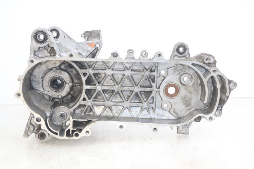 photo de CÁRTER DE MOTOR INFERIOR KYMCO AGILITY NAKED RENOUVO 2T 50 (2011 - 2018)